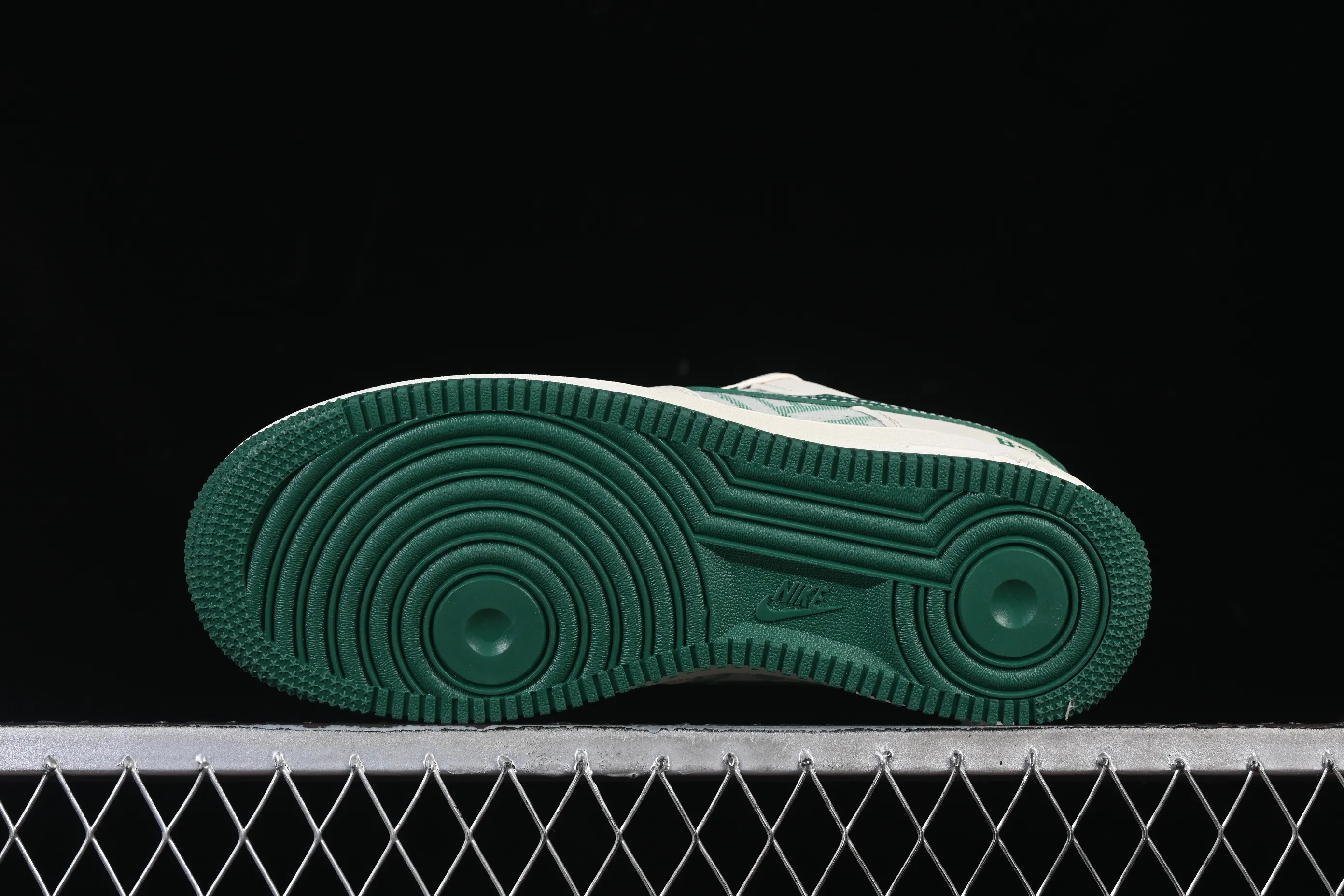 All categories Nk Air Force 1 Air Force series Nk Air Force 1 Low Air Force low top Nike Air Force 1'07 Low BAPE joint milky white mint Air Force 1 low top casual sneakers DK0188-089